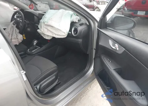 2024 Kia Forte Lxs из США, поврежденный, VIN 3KPF24AD7RE840035